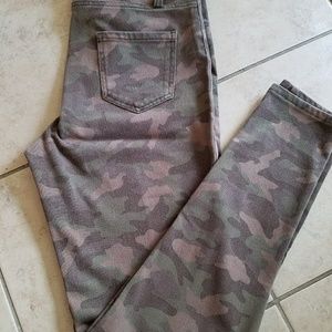 Camo Leggings